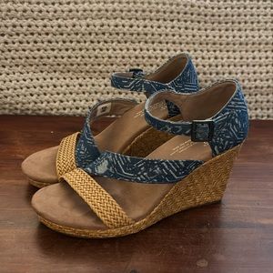Toms wedge sandal